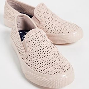 NIB Sherry Perforated Leather Slip Ons Blush Rose